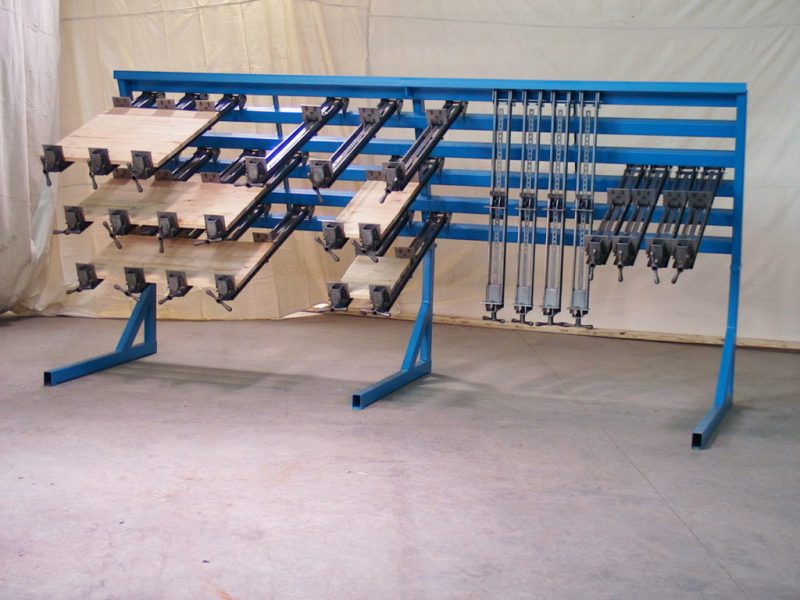 JLT #79F-12-PC – 12′ Panel Clamp with 30 Clamps