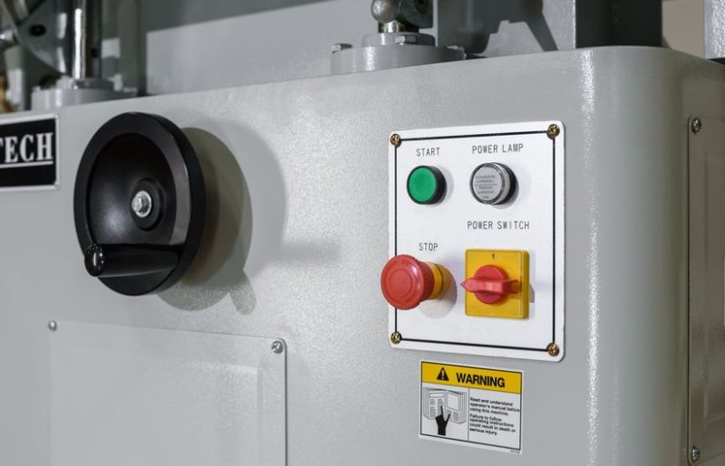 Northtech NT ES948SE‑532 9" X 48" Capacity Single Sided Oscillating Edge Sander