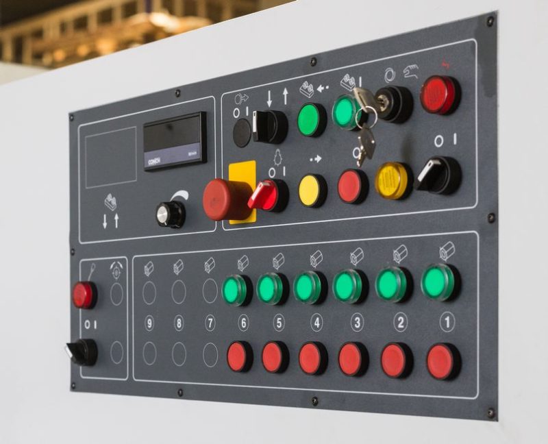 NT N6230 Six-Spindle Moulder