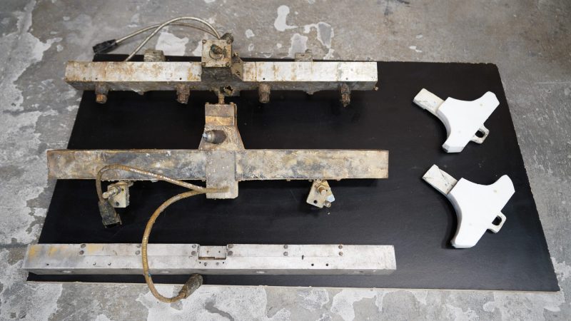 Black Bros 32" Top & Bottom Hot Melt Glue Spreader Model 775