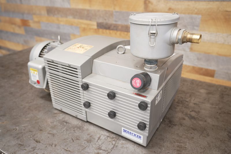 2017 Becker Rotary Vane Vacuum Pump KVT 3.100 3.5 kW/5 HP