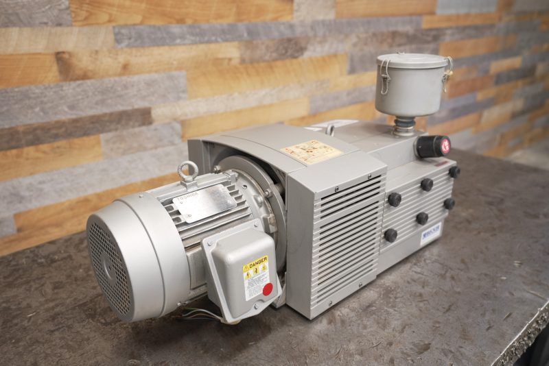 2017 Becker Rotary Vane Vacuum Pump KVT 3.100 3.5 kW/5 HP
