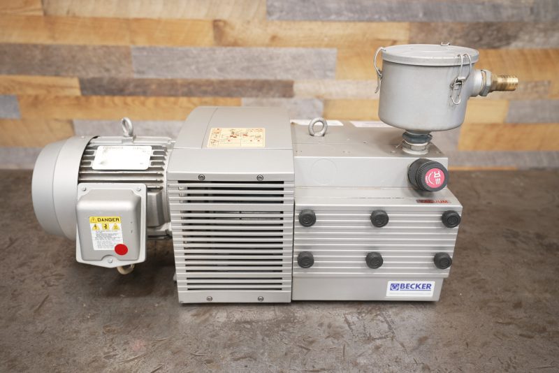 2017 Becker Rotary Vane Vacuum Pump KVT 3.100 3.5 kW/5 HP
