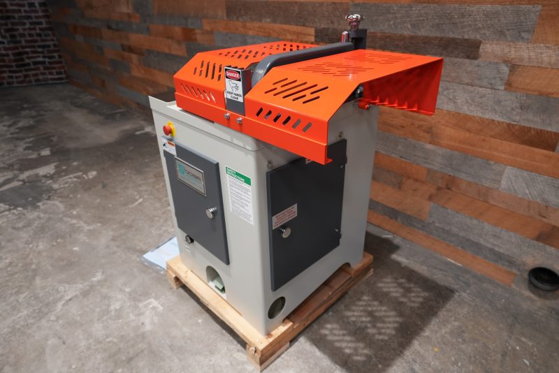 NEW Boss YFC-18R Upcut Saw 18"/7.5hp