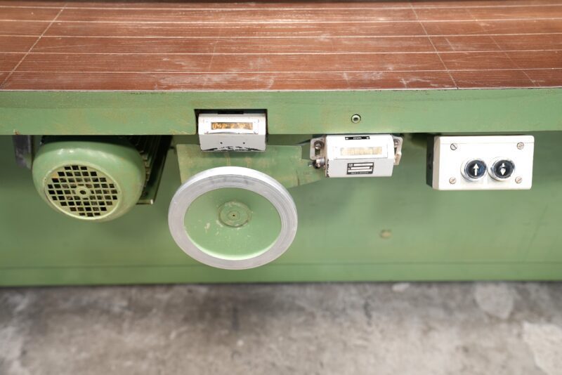 Josting EFS 3600 Veneer Guillotine