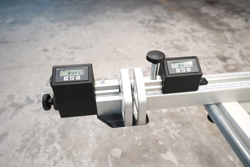 2018 SCM nova si 400 Sliding Table Saw (11hp/16" Blade) W/Optional DRO Package